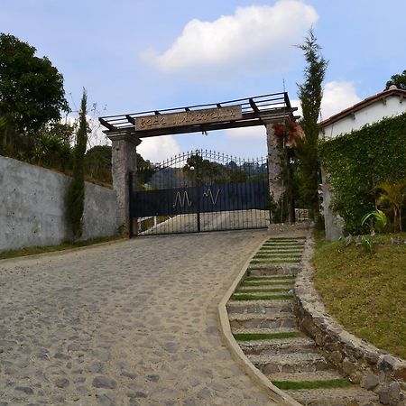 Hotel Casa Miravalle Antigua Bagian luar foto