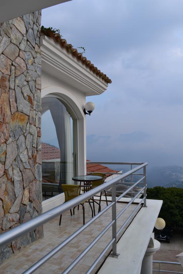 Hotel Casa Miravalle Antigua Bagian luar foto