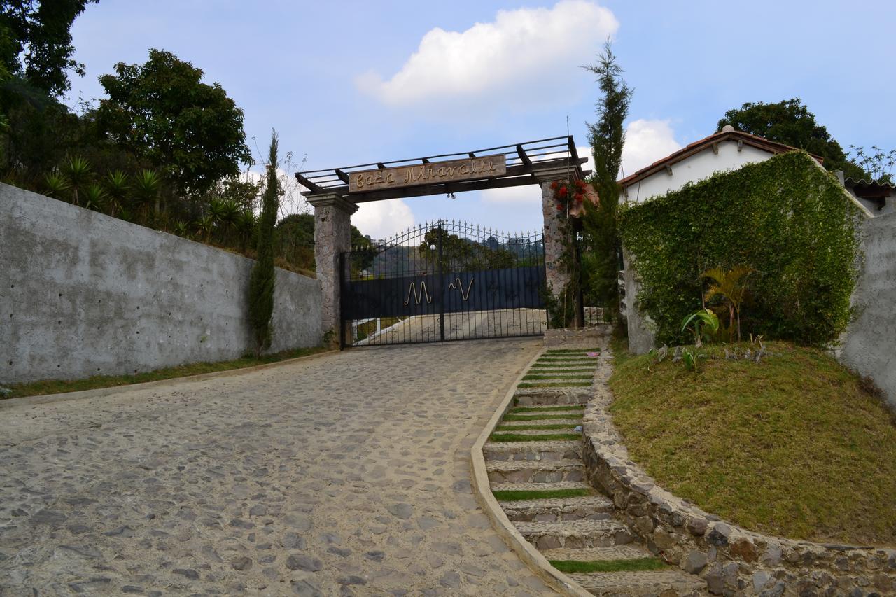 Hotel Casa Miravalle Antigua Bagian luar foto